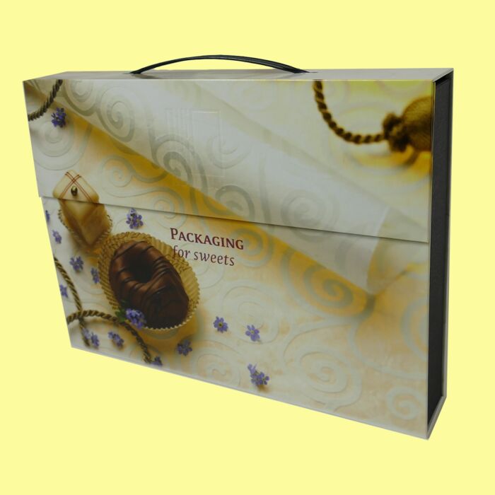 Carry-Cases-1-6-luxury-packaging-candy-boxes
